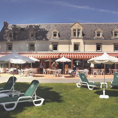 Hotel De Pen Bron Льо Кроази Екстериор снимка