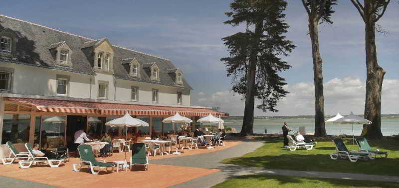 Hotel De Pen Bron Льо Кроази Екстериор снимка