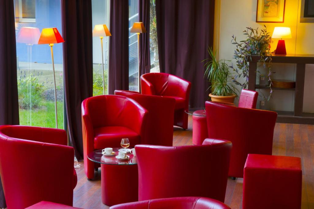 Hotel De Pen Bron Льо Кроази Екстериор снимка